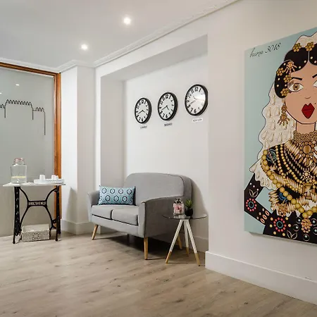 Hotel Puerta 3*