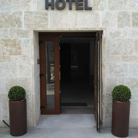 Puerta 3* Ciudad-Rodrigo